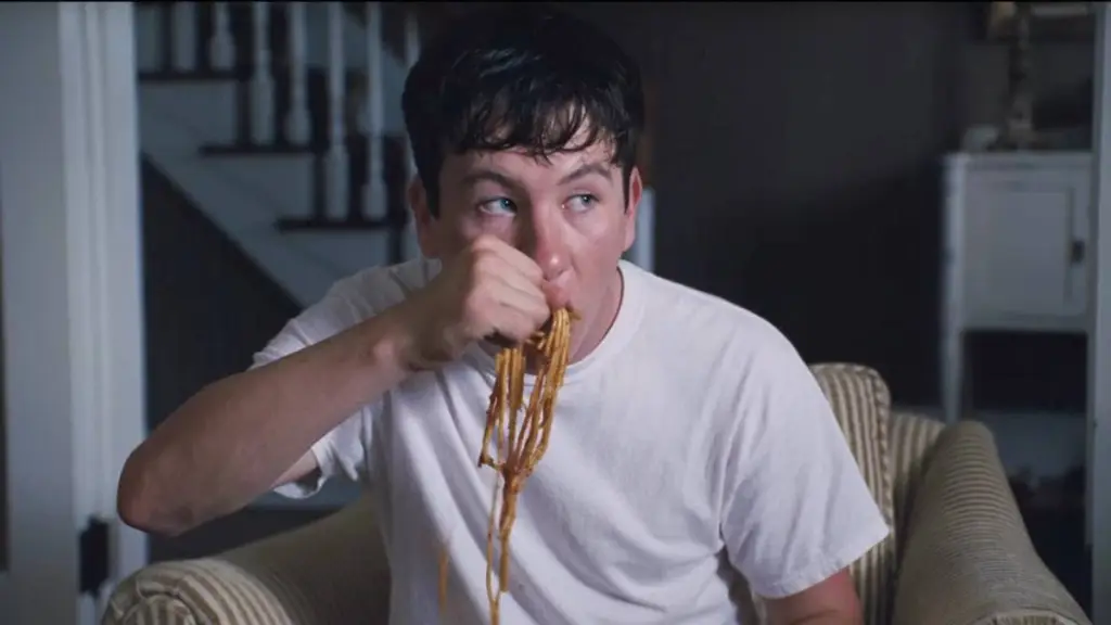 Barry Keoghan eats pasta in The Killing of a Sacred Deer